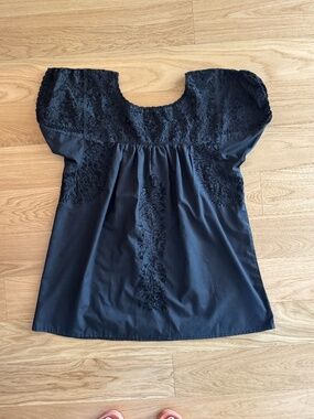 Mexican Embroidered Blouse - Med-Large
